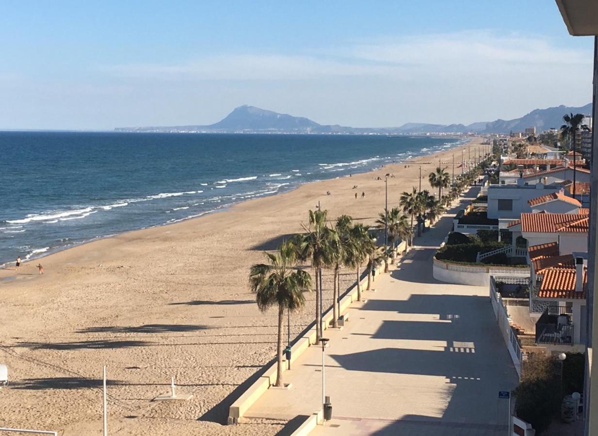 Apartamento Primera Linea De Playa Bellreguard Bagian luar foto