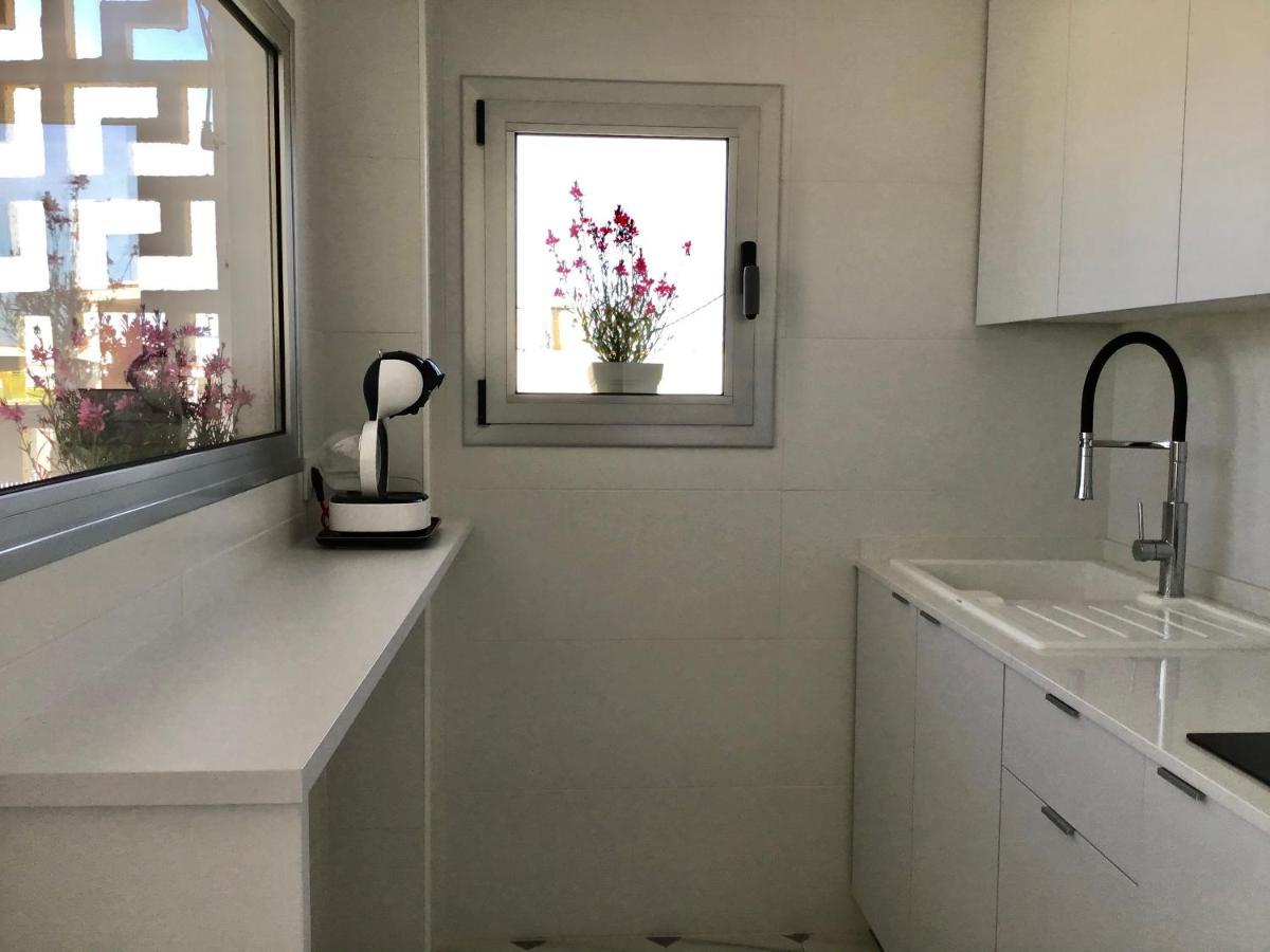 Apartamento Primera Linea De Playa Bellreguard Bagian luar foto