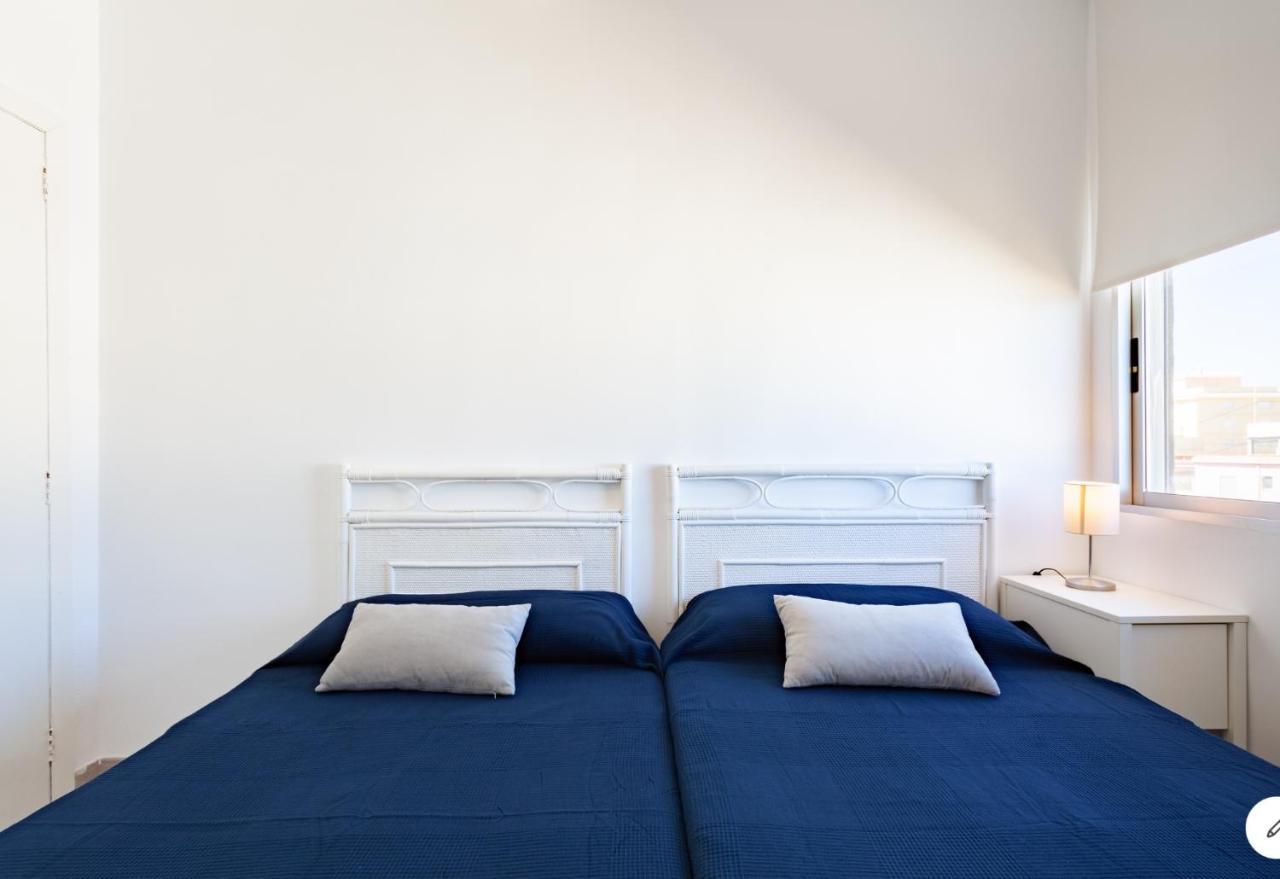 Apartamento Primera Linea De Playa Bellreguard Bagian luar foto